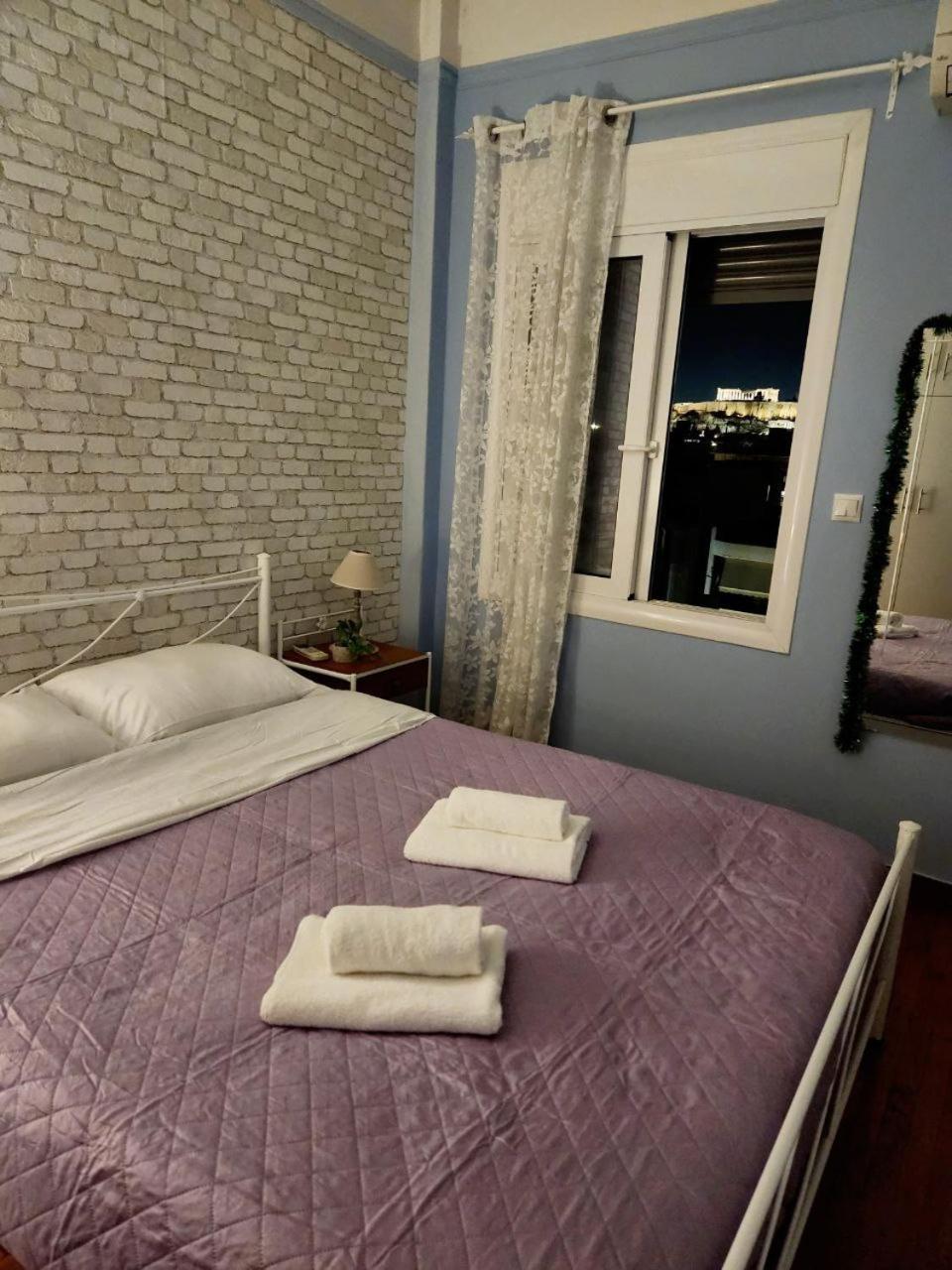 Cozy Suite With Acropolis View Atene Esterno foto